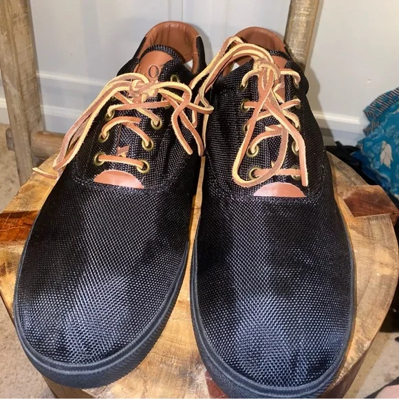 Polo Ralph Lauren Vaughn sneakers in black with brown leather accents. Sz 40 - Picture 3 of 5